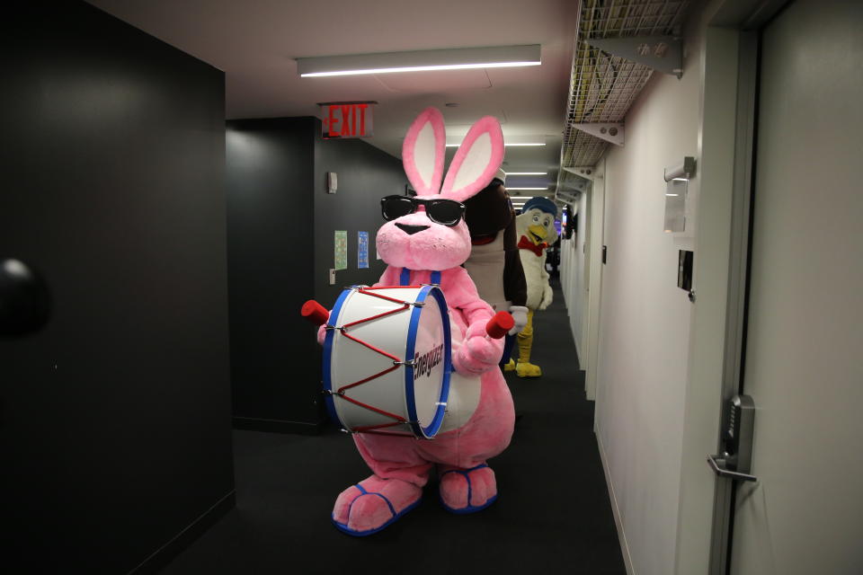 <p>The Energizer Bunny marches down the hall of Yahoo offices in New York City on Sept. 25, 2017. (Photo: Gordon Donovan/Yahoo News) </p>