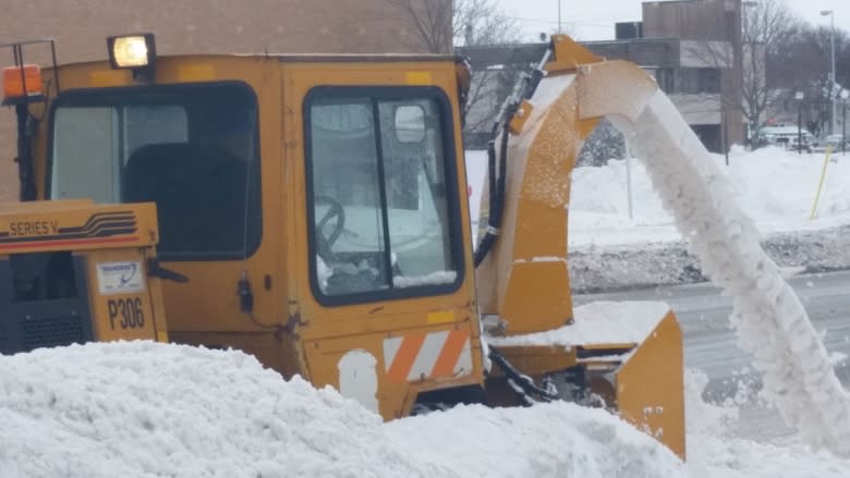 Charlottetown wants to extend hours for winter parking ban