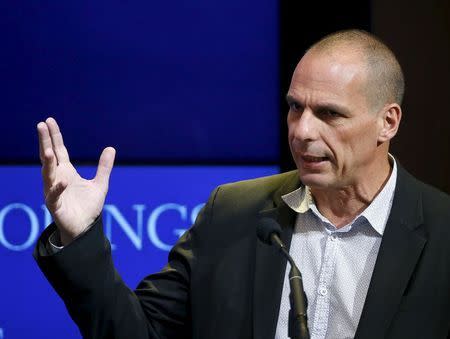 Greek Finance Minister Yanis Varoufakis speaks at the Brookings Institution in Washington April 16, 2015. REUTERS/Gary Cameron