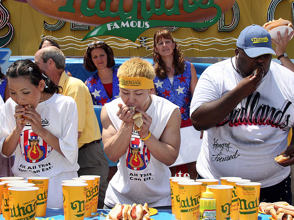 hotdog eating contest