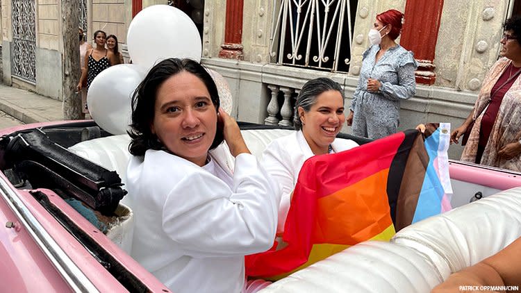 Yennys Hernandez Molina (left) and Annery Rivera Velasco married in September.