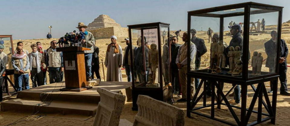 Zahi Hawass, archéologue égyptien très médiatique, a dévoilé de nouvelles découvertes du monde antique, datant de plusieurs milliers d'années avant notre ère.  - Credit:KHALED DESOUKI / AFP