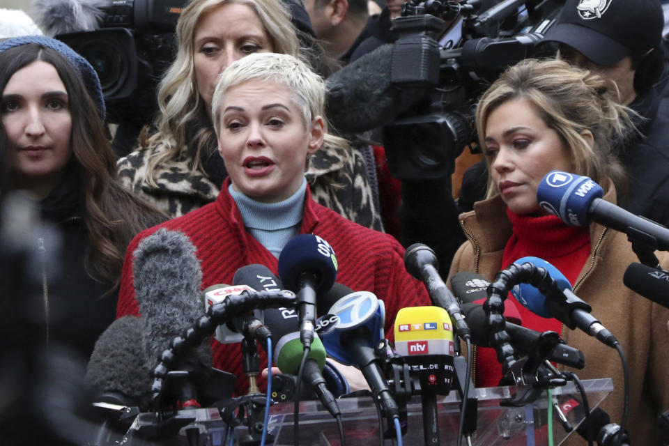 NEW YORK, NY- JANUARY 6: Rose McGowan speaks at a news conference outside a Manhattan courthouse after the arrival of Harvey Weinstein at day 1 of the Harvey Weinstein criminal trial in New York City court on January 6, 2020. Credit: RW/MediaPunch /IPX