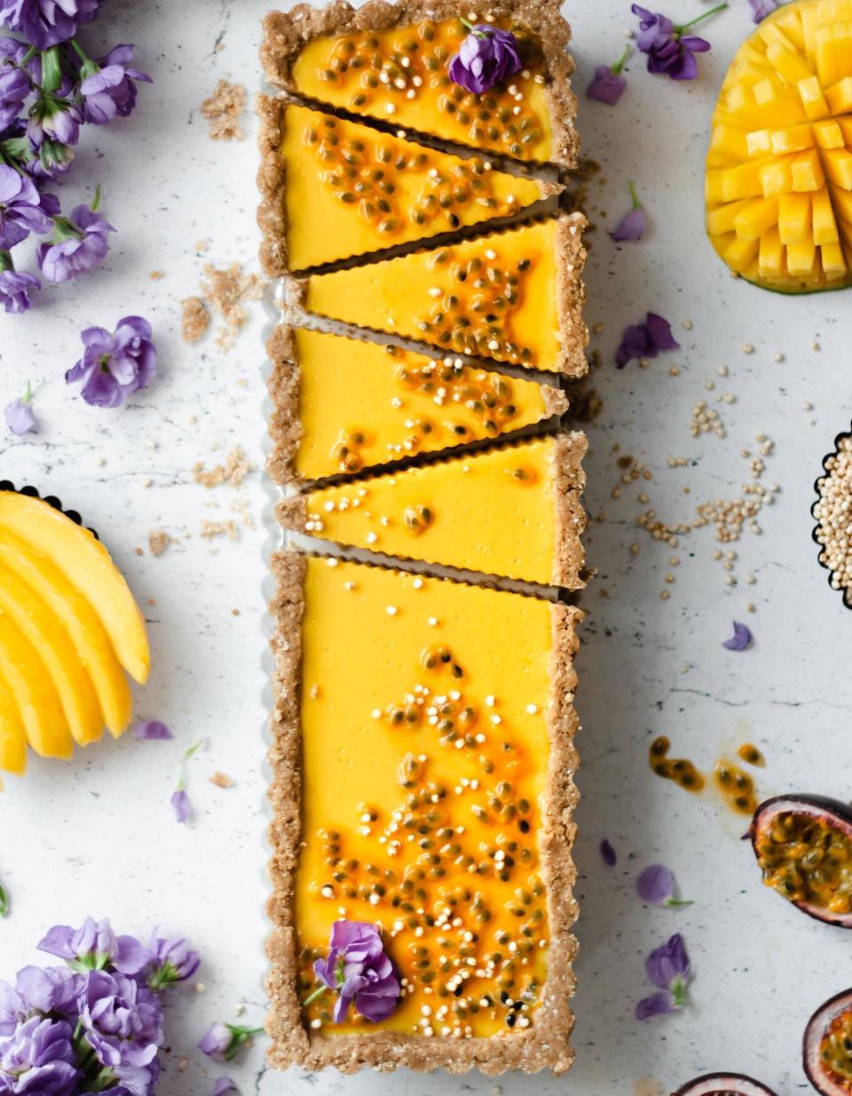 Tarte sans cuisson mangue et fruit de la passion