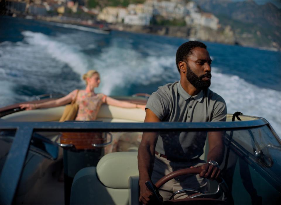 Elizabeth Debicki and John David Washington in 2020’s ‘Tenet’ (©2019 Warner Bros. Entertainment, Inc. All Rights Reserved.)