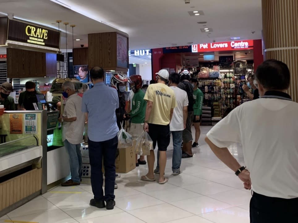 A composition fine of $1,000 was issued to Crave (Lot One Shoppers’ Mall) on 14 April 2020, for failing to comply with safe distancing measures. (PHOTO: Singapore Tourism Board and Enterprise Singapore)