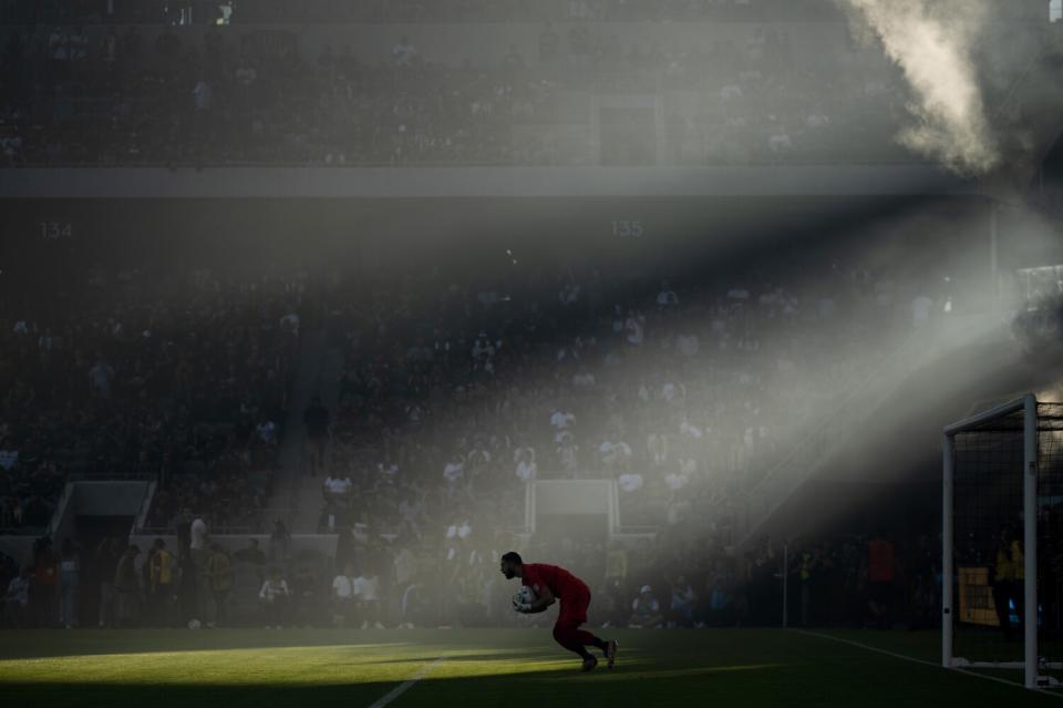 LAFC goalie Maxime Crepeau controls the ball during the first half against the Galaxy on July 8, 2022.