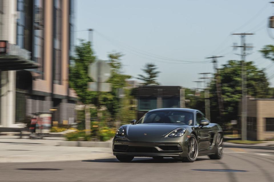 2022 porsche 718 cayman gts 40