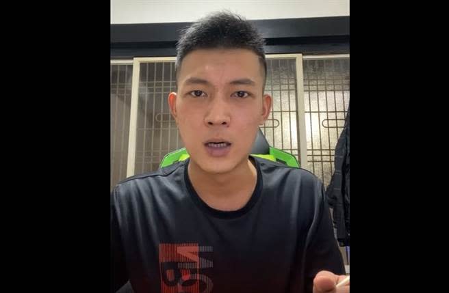 鳳梨因為捲入罔腰自爆有孕事件，被封為全台灣最衰前男友。(取自鳳梨IG)