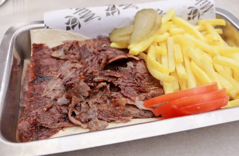 turkey food - beef doner