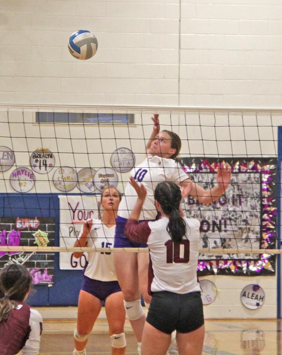 Bronson freshman Aubree Calloway earned MIVCA All State 3rd honors during her rookie season