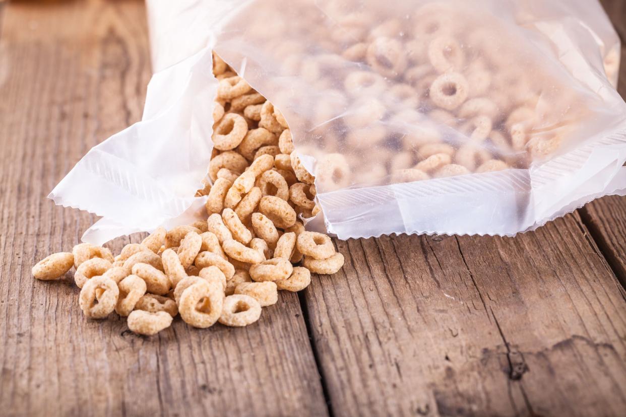 cereal ring breakfast on wooden table