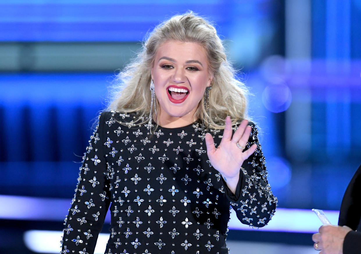 LAS VEGAS, NEVADA - MAY 01: Host Kelly Clarkson speaks onstage during the 2019 Billboard Music Awards at MGM Grand Garden Arena on May 01, 2019 in Las Vegas, Nevada. (Photo by Kevin Winter/Getty Images for dcp)
