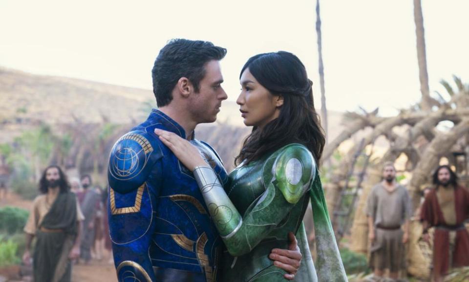 Richard Madden and Gemma Chan in Eternals.