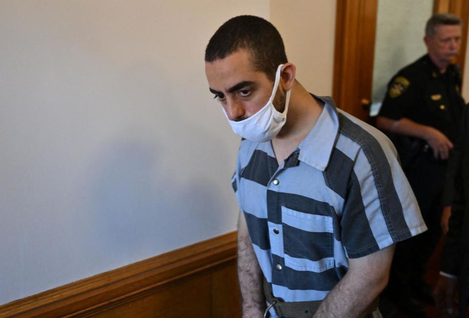 PHOTO: Hadi Matar, the man accused in the attempted murder of British author Salman Rushdie, leaves court after a procedural hearing at Chautauqua County Courthouse in Mayville, NY, Aug. 18, 2022.  (Angela Weiss/AFP via Getty Images)