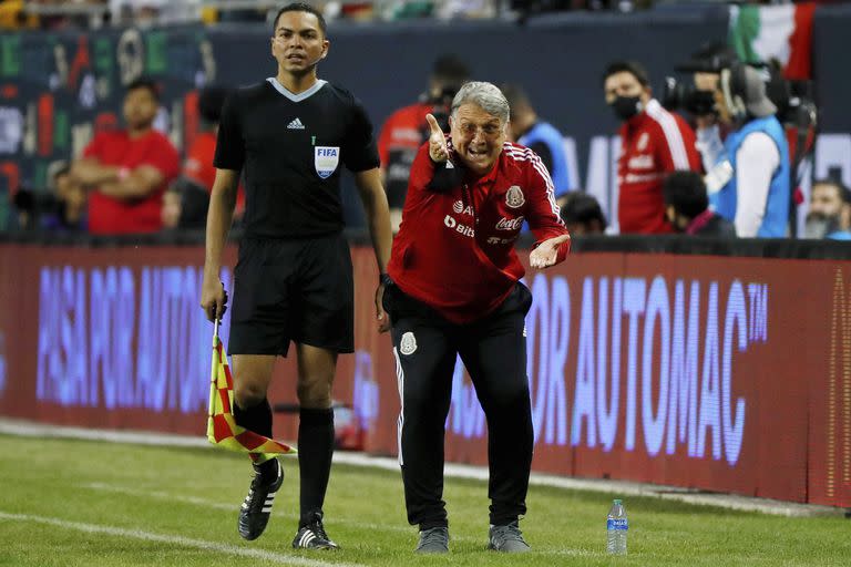 Gerardo Martino le pone energía al trabajo en México, pero el equipo sigue lejos de su mejor versión