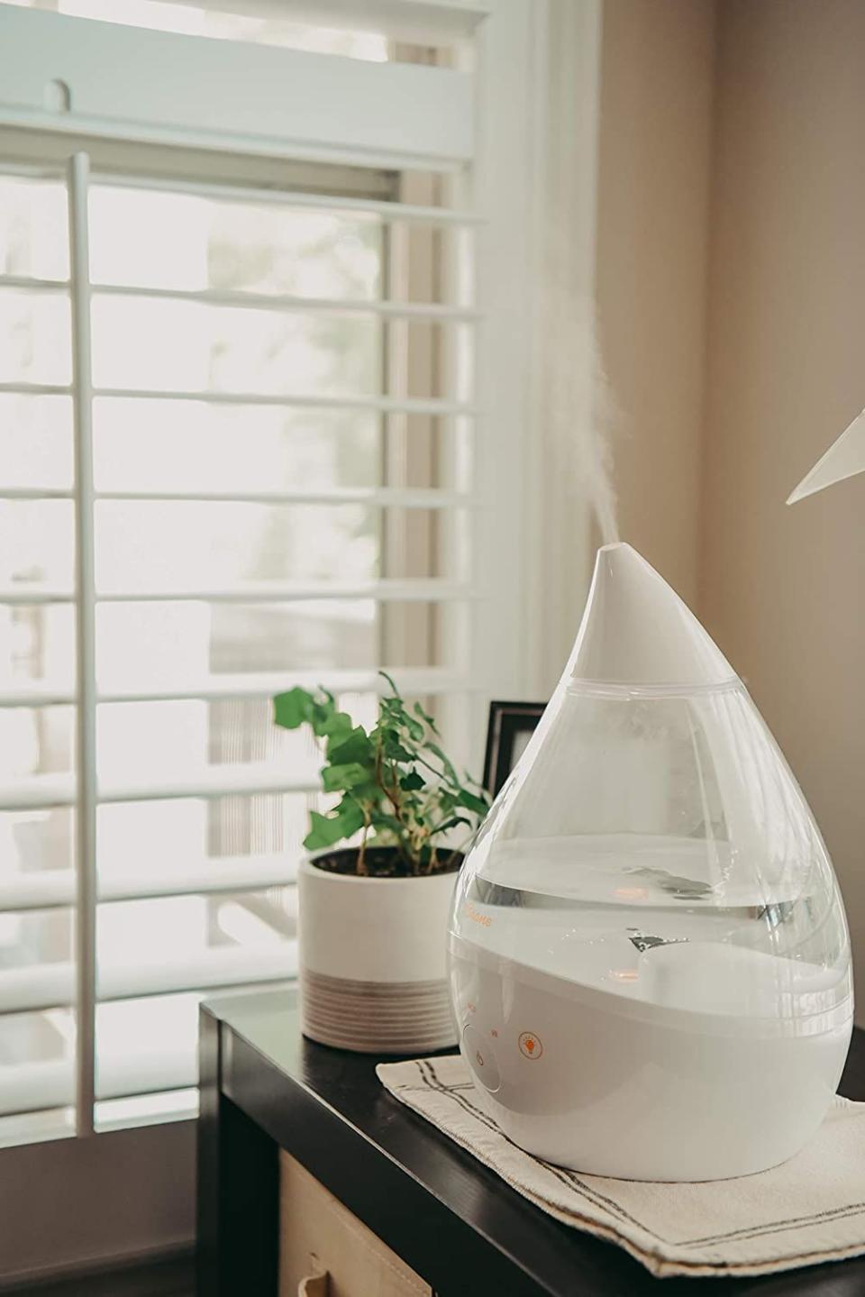 5) Crane 4-in-1 Drop Ultrasonic Cool Mist Humidifier