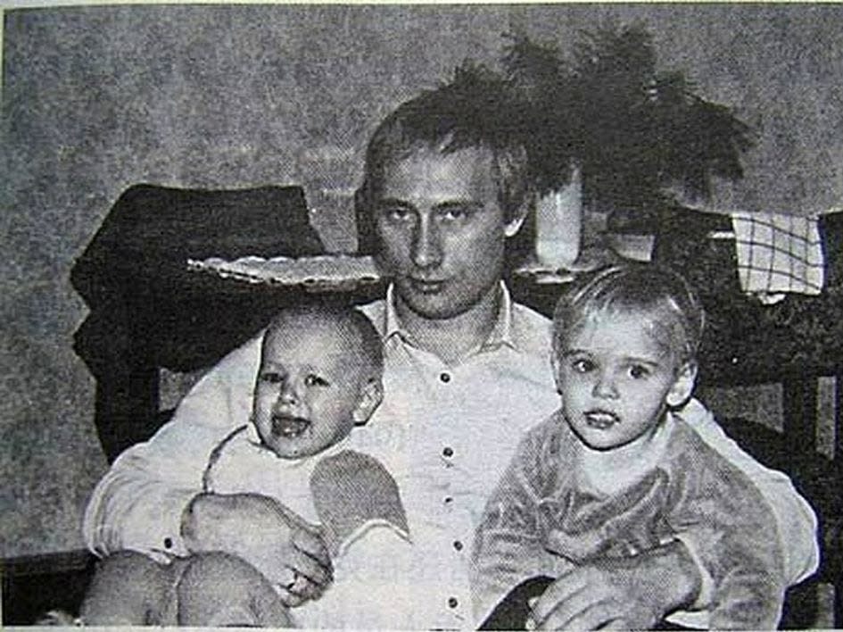 Putin and daughters