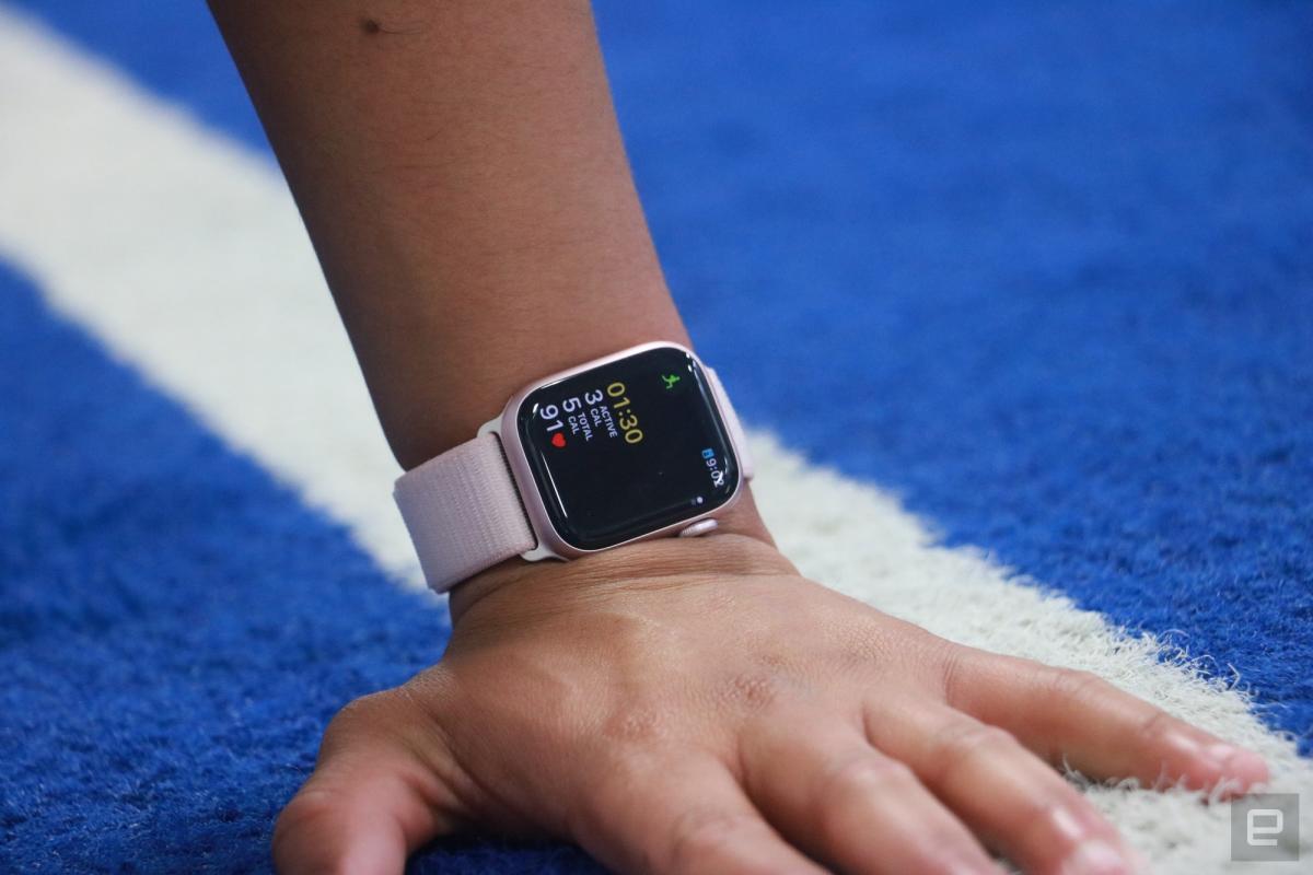 Apple Will Stop Selling Its Smartwatches Because of a Patent Issue