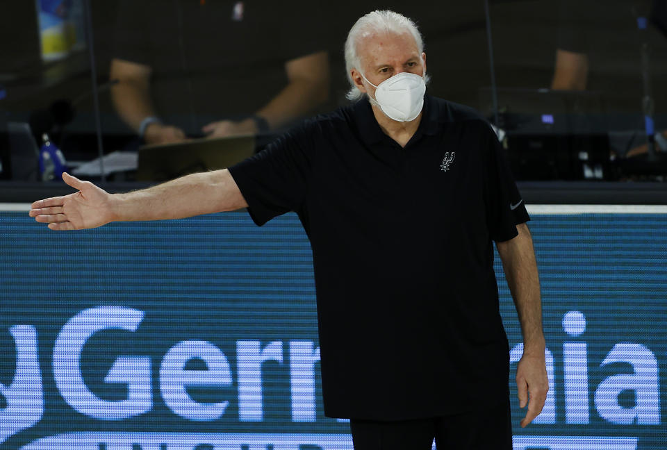 San Antonio Spurs coach Gregg Popovich has received the COVID-19 vaccine. (Kevin C. Cox/Getty Images)