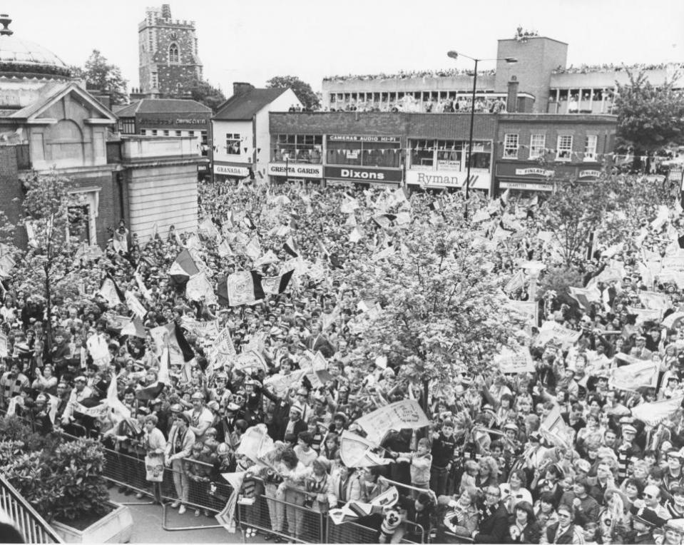 Watford Observer: Thousands of Hornets fans in Charter Place the day after the Cup Final