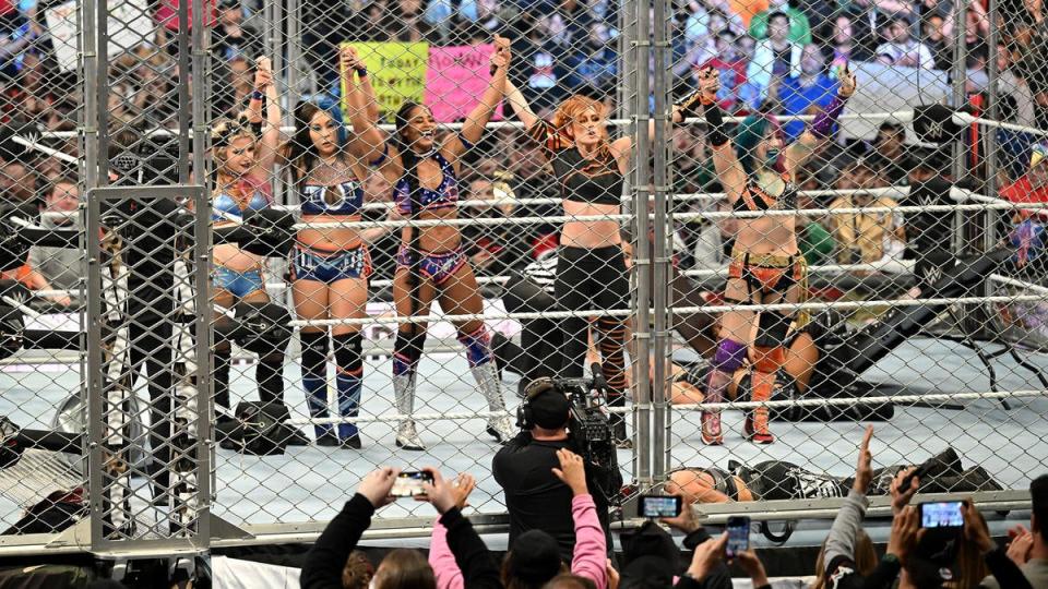 Becky Lynch made a successful return to action at Survior Series War Games (WWE)