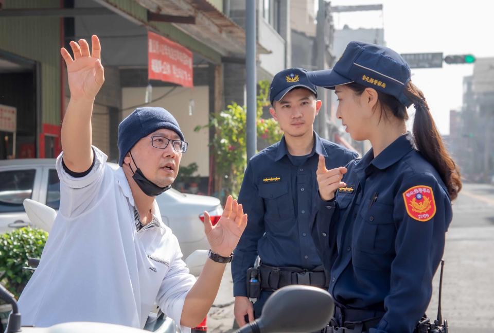 王彤鈺及楊浩民在MV中處理車禍。（圖／音圓唱片提供）