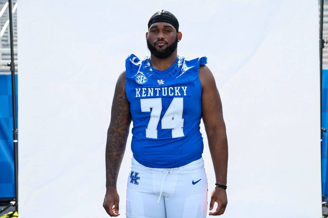 In the TaxSlayer Gator Bowl, Kentucky tackle Courtland Ford (74) gets a chance to stake an early claim on 2024’s starting right tackle position due to the decision of regular starter Jeremy Flax to opt out of playing in order to prepare to play in the NFL.