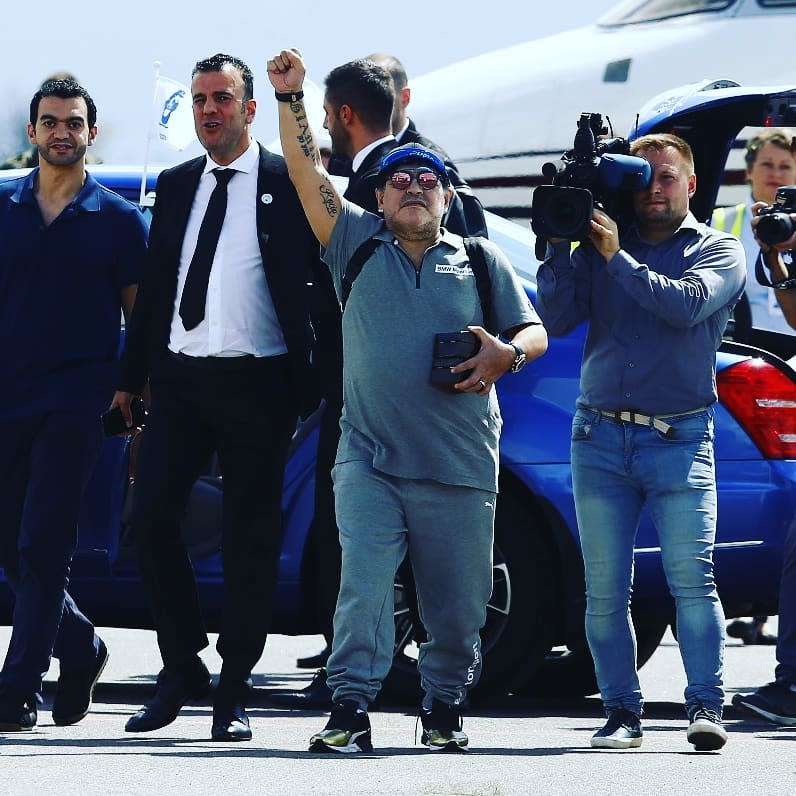 Maradona a su llegada a Bielorrusia. <a href="https://www.instagram.com/dynamobrest/?hl=en" rel="nofollow noopener" target="_blank" data-ylk="slk:Foto: Club Dynamo Brest/Instagram;elm:context_link;itc:0;sec:content-canvas" class="link ">Foto: Club Dynamo Brest/Instagram</a>