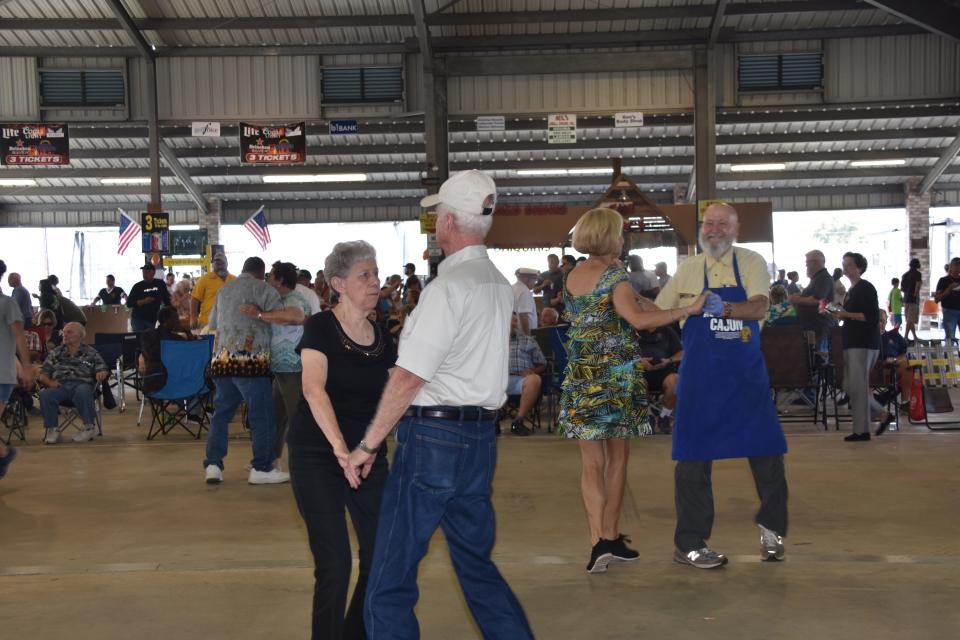 Here are some scenes from the French Food Festival at the Larose Community Center, Sunday, October 29.