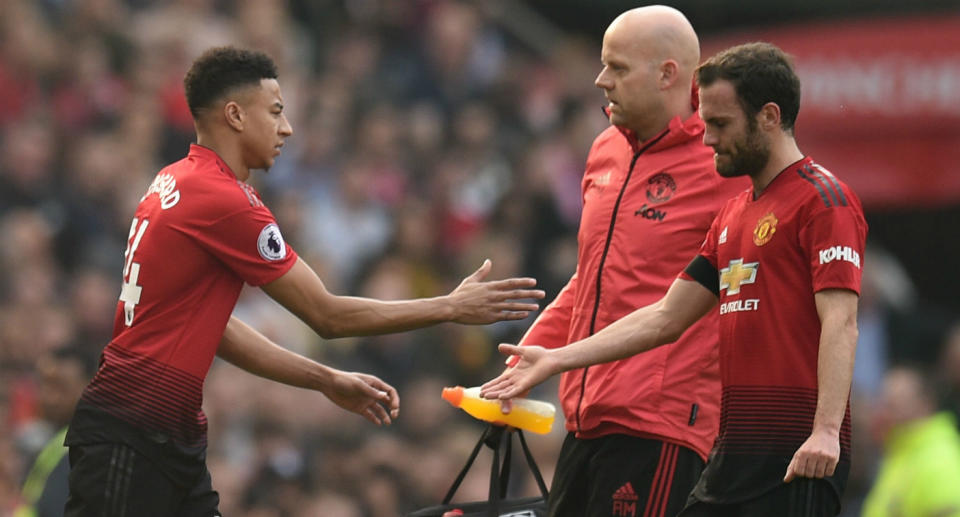 Alors qu’il avait remplacé Mata sur blessure contre Liverpool, Jesse Lingard s’est lui aussi blessé lors du même match !