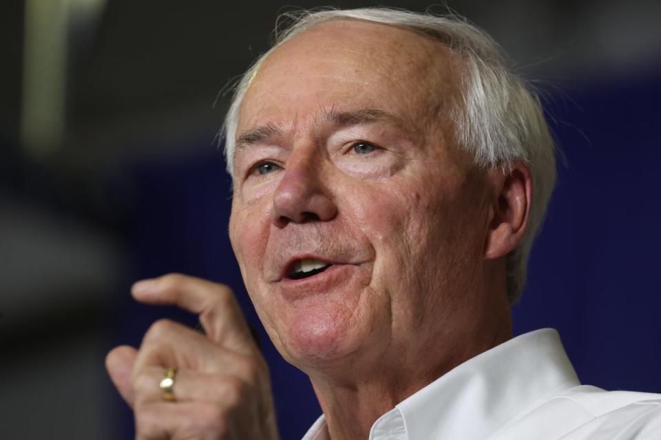 Asa Hutchinson (Getty)