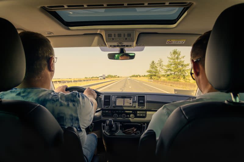 ▲許多人在休假時都會規劃自駕旅行，整車開心出遊，不過這也讓乘坐在副駕的人，成為僅次駕駛的重點。（示意圖／取自pixabay）