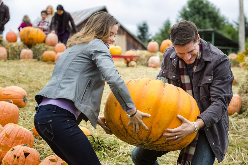 Ashley Williams and Sam Jaeger in ‘October Kiss.’