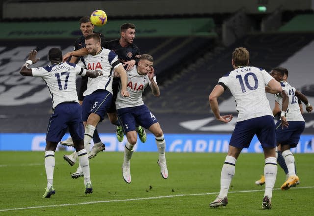 Premier League clubs have been given guidance to reduce the numbers of headers in training 