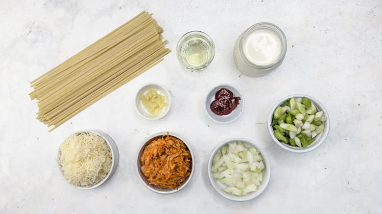 spicy kimchi pasta ingredients