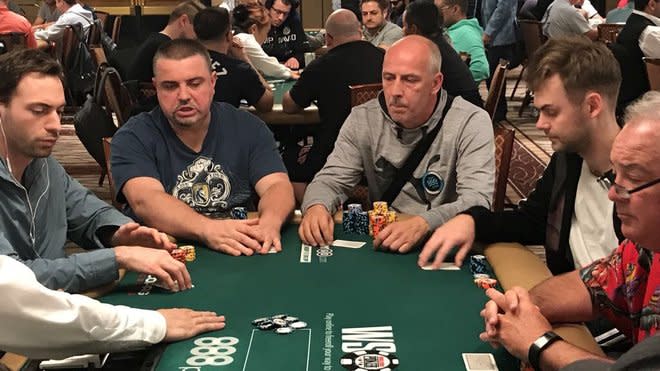 Mario Basler ist bei der World Series of Poker in Las Vegas am Start
