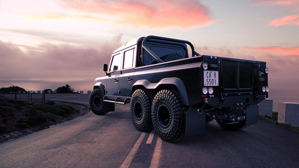 Classic Overland's Land Rover "Project Black Mamba" Defender 110