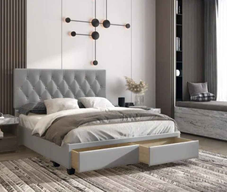 Rest Rite Everleigh Upholstered Queen Platform Bed