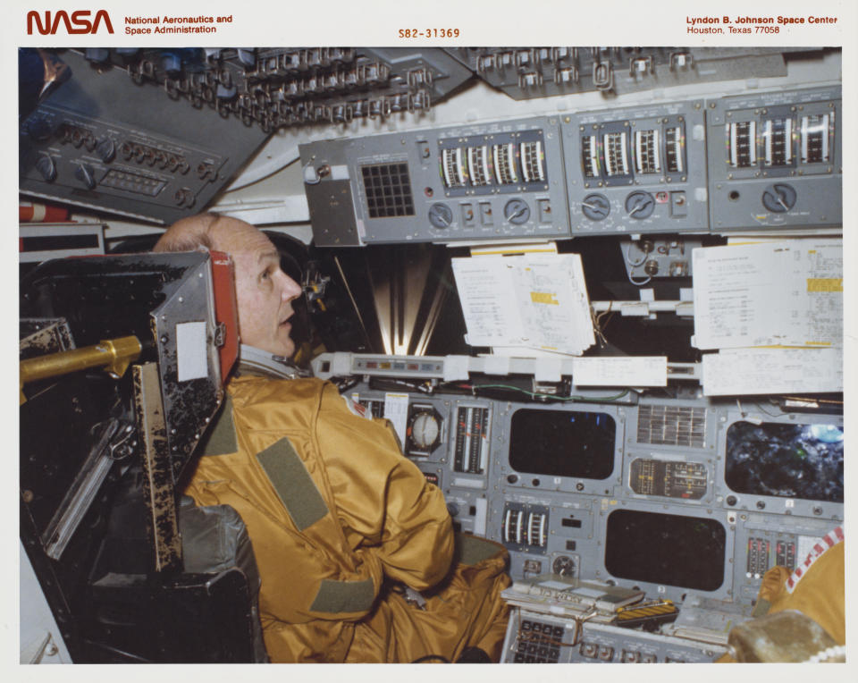  Thomas K. Mattingly während einer Trainingseinheit im Shuttle Mission Simulator (SMS) im Jahre 1982. (Foto von Space Frontiers/Archive Photos/Hulton Archive/Getty Images)