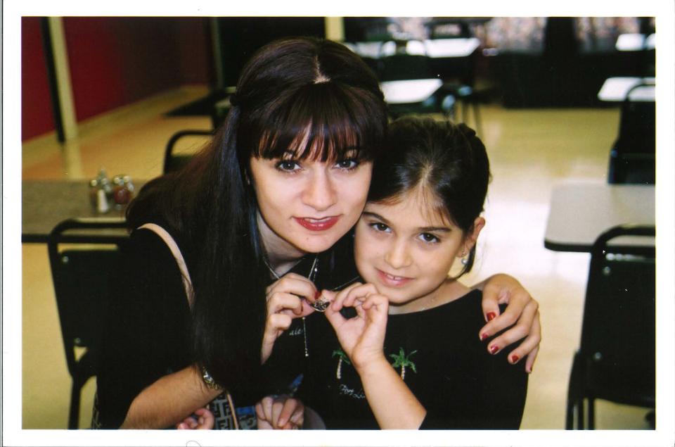 Julia Haart, then Hendler, with a young Batsheva, in 1999 in Atlanta.