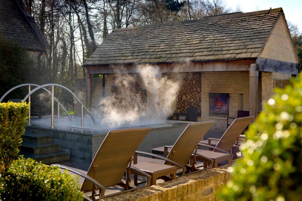 Have a soak (with champagne in hand) in the hotel’s hot tub (Calcot & Spa)