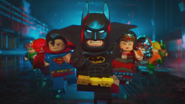 The LEGO Batman movie gets a brand new trailer