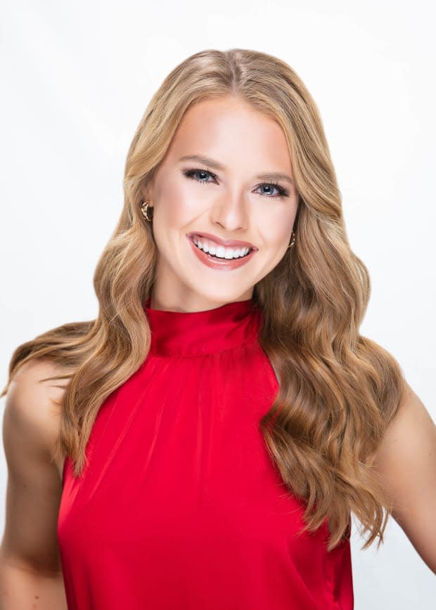 <p>Hunter Widvey, South Dakota 2022</p><p>Miss America Organization</p>