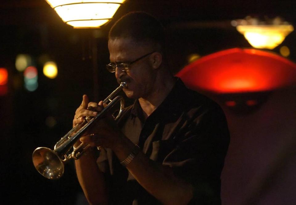 Stanley Graham performed as part of A Sign of the Times of the Carolinas-GTC jazz ensemble at The Excelsior Club, in this 2008 file photo.