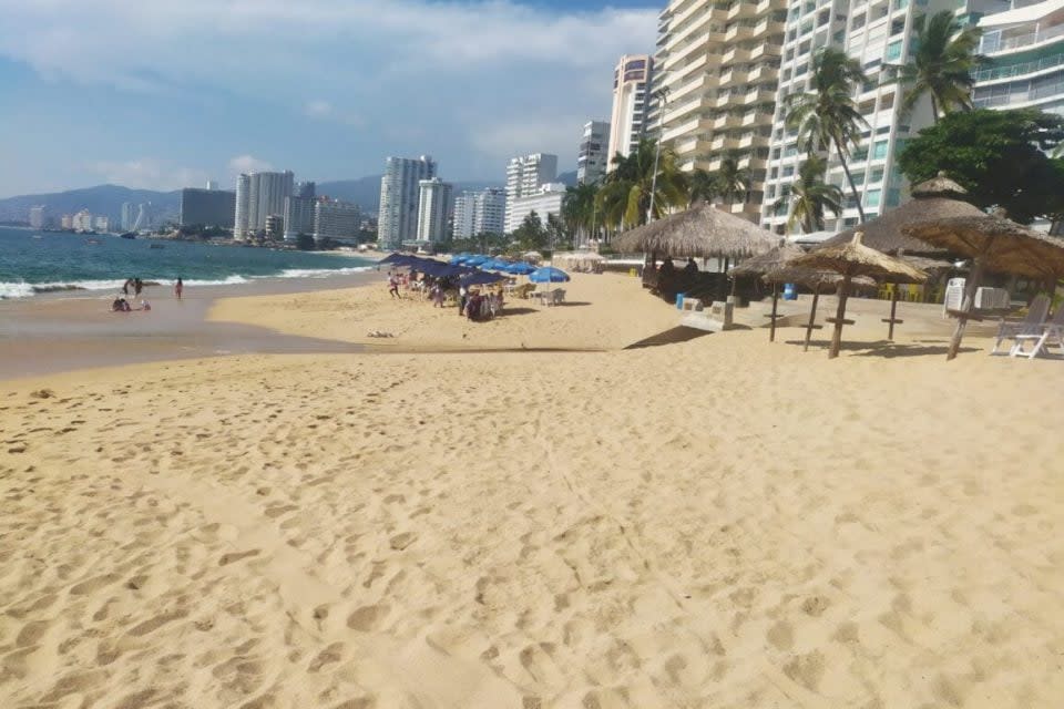 Violencia en playa Icacos, en Acapulco
