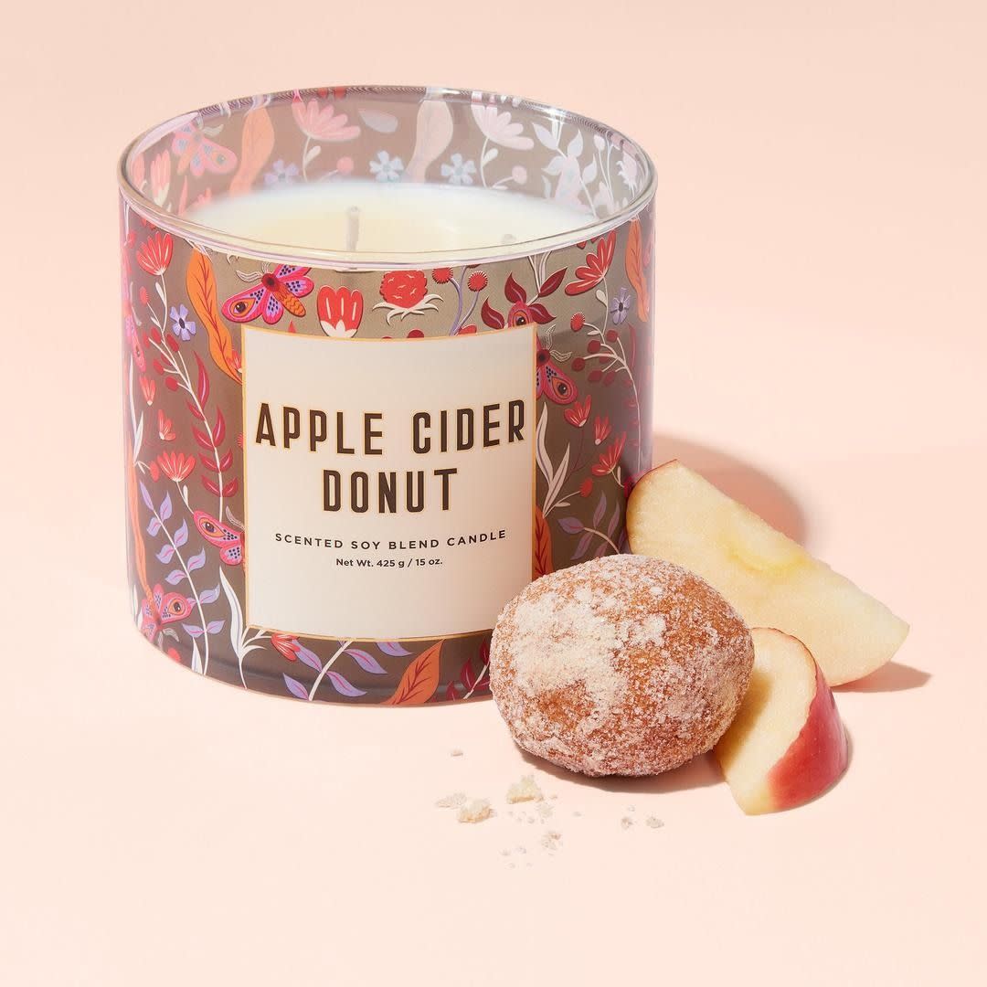 <p><a href="https://go.redirectingat.com?id=74968X1596630&url=https%3A%2F%2Fwww.ulta.com%2Fp%2Fapple-cider-donut-soy-blend-candle-pimprod2046241&sref=https%3A%2F%2Fwww.thepioneerwoman.com%2Fhome-lifestyle%2Fentertaining%2Fg32392289%2Ffall-candles%2F" data-i13n="elm:affiliate_link;elmt:premonetized" rel="sponsored" target="_blank" data-ylk="slk:Shop Now;elm:affiliate_link;elmt:premonetized;itc:0;sec:content-canvas" class="link rapid-noclick-resp rapid-with-clickid etailiffa-link">Shop Now</a></p> <p>ULTA Beauty Collection Apple Cider Donut Candle</p> <p>ulta.com</p> <p>$11.25</p><span class="copyright">Ulta</span>