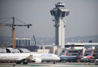 Es uno de los países más poblados del mundo, pero su número de aeropuertos no abunda. Solo 1,1 por cada 100.000 kilómetros cuadrados. (Photo by Mario Tama/Getty Images)