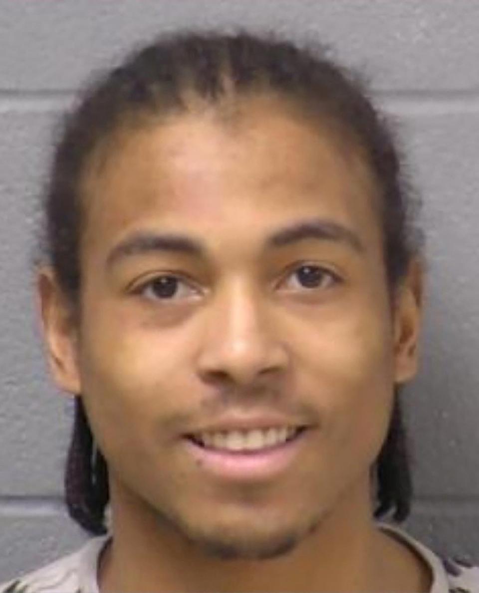 Romeo Nance is believed to have killed eight people in Chicago (via Reuters)