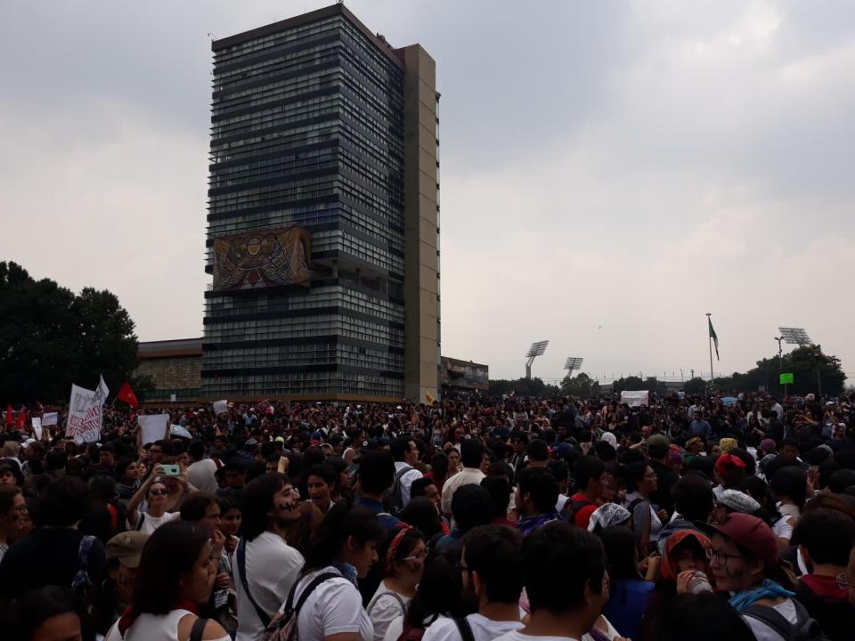 FOTOS | La megamarcha contra la violencia en la UNAM